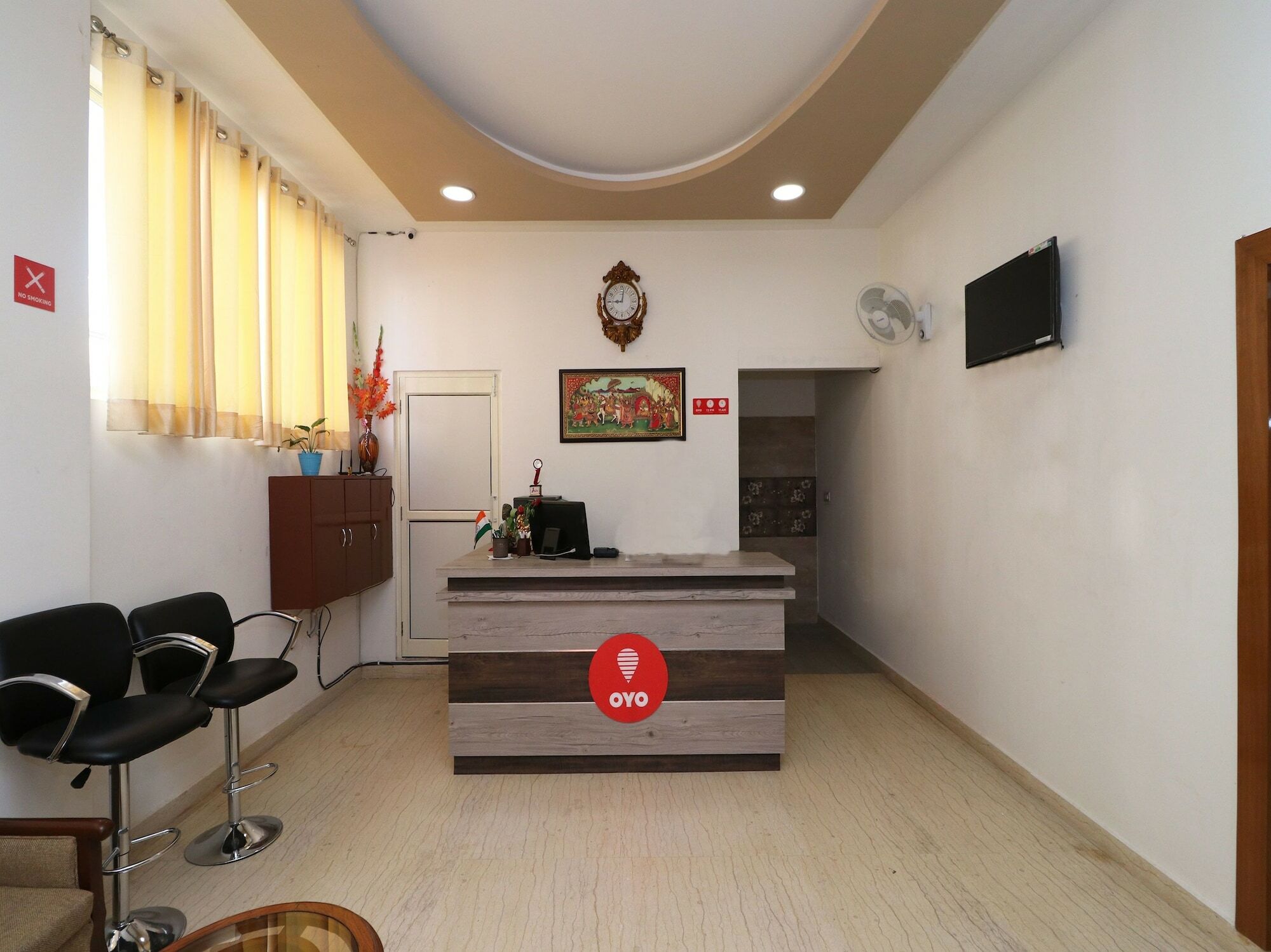 Oyo 13406 Hotel Golden Leaf Bareilly Exteriör bild